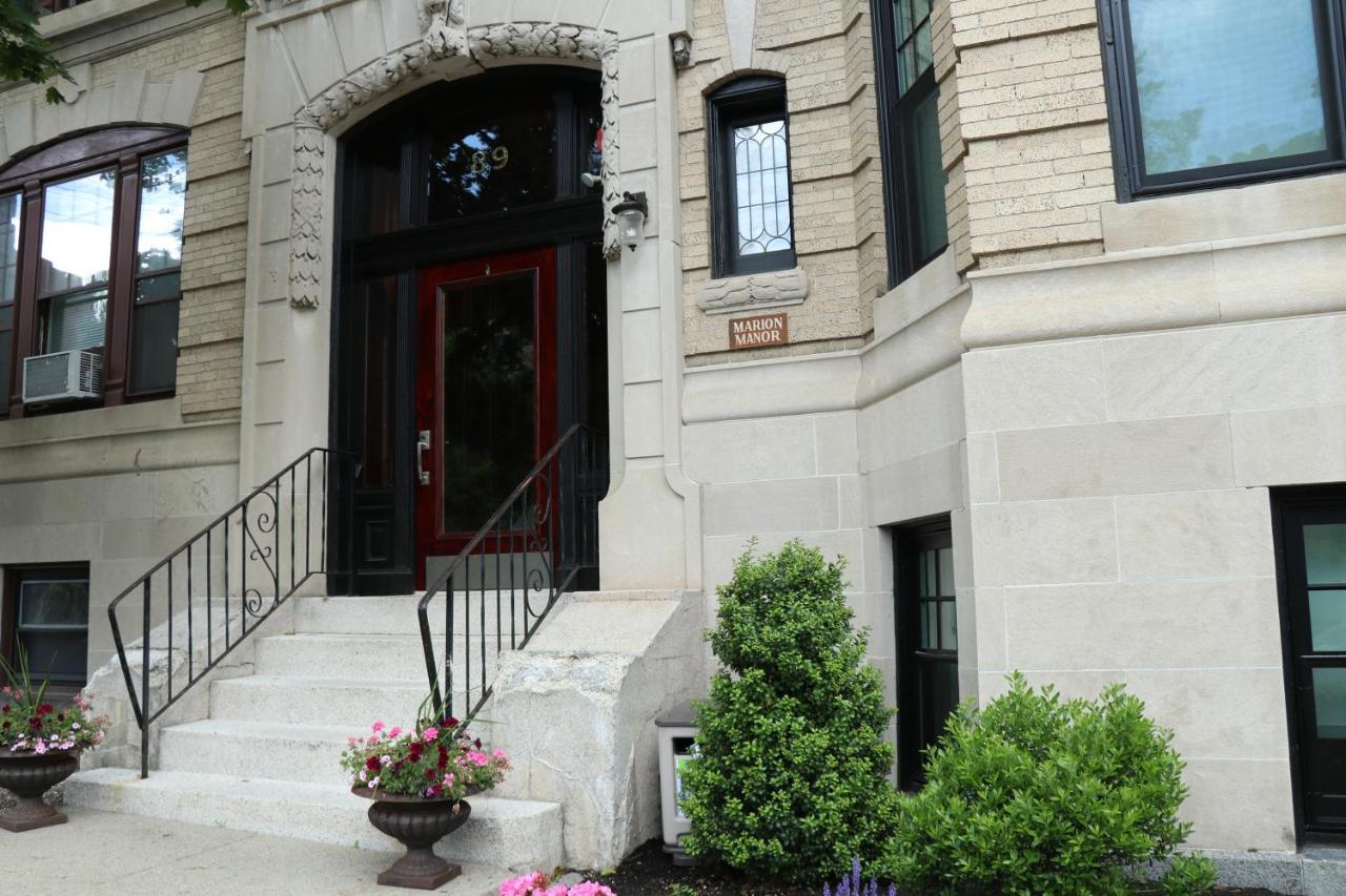 A Stylish Stay W/ A Queen Bed, Heated Floors.. #37 Brookline Esterno foto